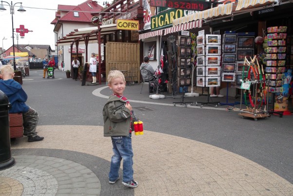 Zdjęcie zgłoszone na konkurs eBobas.pl trzeba jeszcze kupić pamiątkę przed powrotem do domu&#45;no ale cooo?