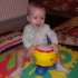 Mój synek już od małego ćwiczy grę na bębenku jego ulubiona zabawka 