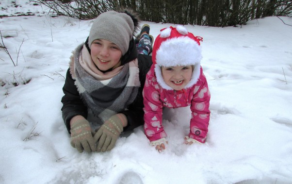 Zdjęcie zgłoszone na konkurs eBobas.pl Przyszła w końcu do nas zima\nMasą śniegu zaskoczyła ;&#41;