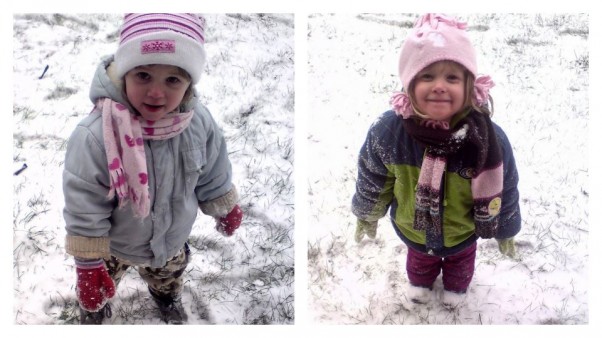 Aniela i Maja Pierwszy śnieg 2012 :&#41; 