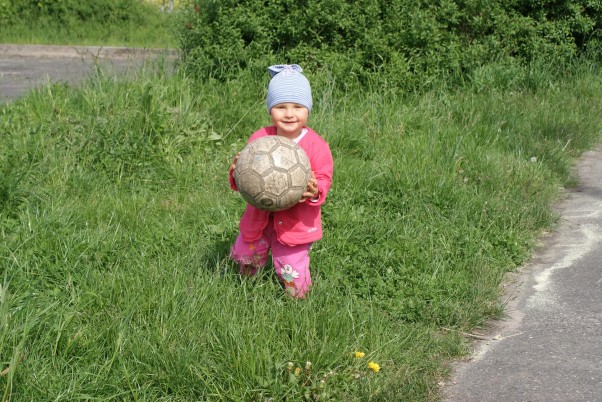 Zdjęcie zgłoszone na konkurs eBobas.pl uwielbiam grać w piłkę;&#41;&#41;\n