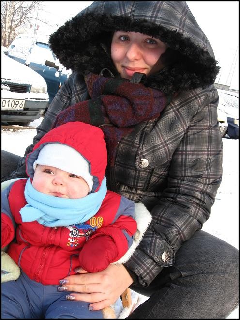 Zima 2010 Z mamą na saneczkach