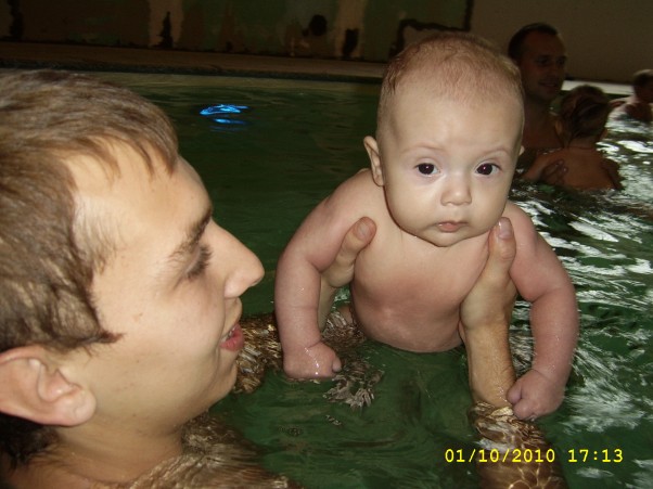 Basen z tatusiem Nasza druga wyprawa na basen.
